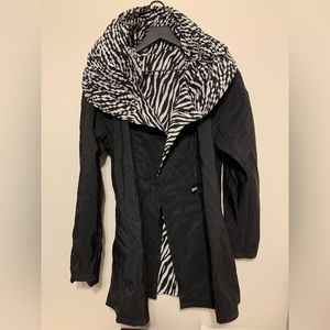 Mycra Pac coat, hat and travel bag - like new